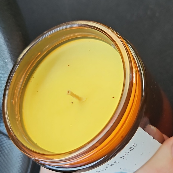 NWT rare Bath & Bodyworks Aquamarine Candle - Picture 3 of 7